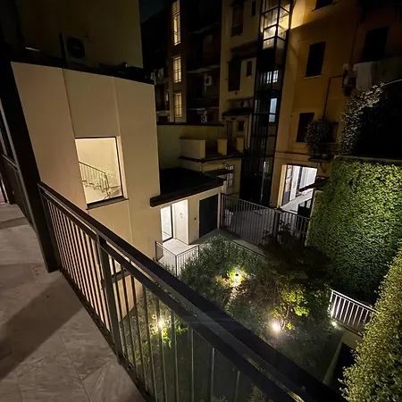 Lägenhet Modern In Near Porta Romana Balcony *