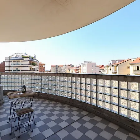M4 Linate Modern Flat Terrace & Parking * Milano