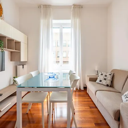 Porta Nuova's Nest - A Stone's Throw From Apartamento Milão