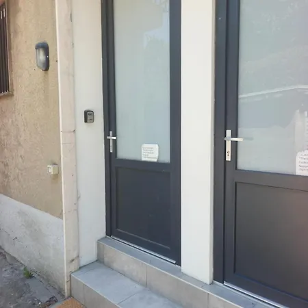 Apartamento Strategic & Large With Self Check In - Fondazione Prada, With Ac, Wifi, Washing Machine Milão