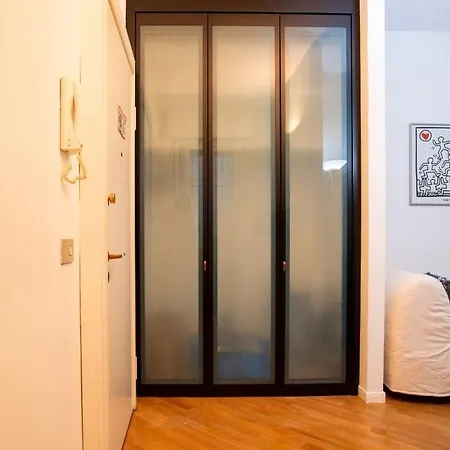 Apartamento Elegant With Walk-in Closet - Long Milão