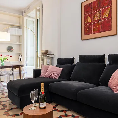 Stylish Flat On The Navigli For 6 * Milaan