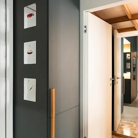 Lejlighed Youhosty - Reinach 8 Milano