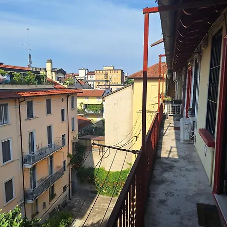 Bng11 Accogliente Bilocale Con Balcone Vicino Ai Navigli شقة *