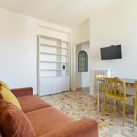 Romolo - Navigli Bright Two-room Appartement *