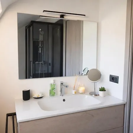 Bright Modern Loft In The Crocetta Area Apartamento *