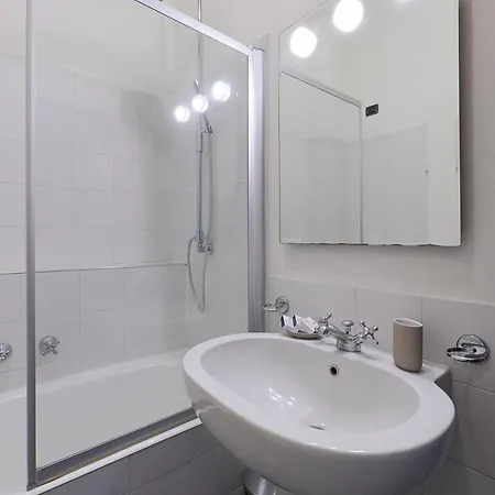 Apartmán Contempora - Interior 900 - 1st Floor - Duomo - Missori Milán