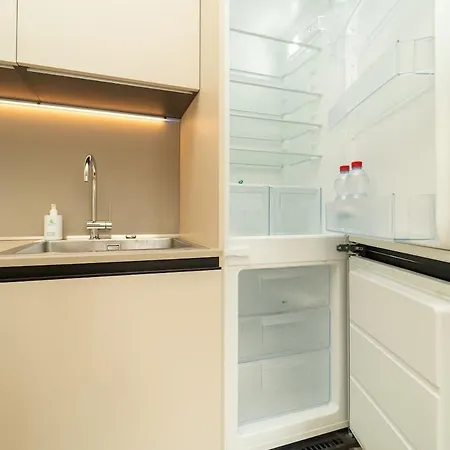 Immobiliarent Santa Sofia B Διαμέρισμα *