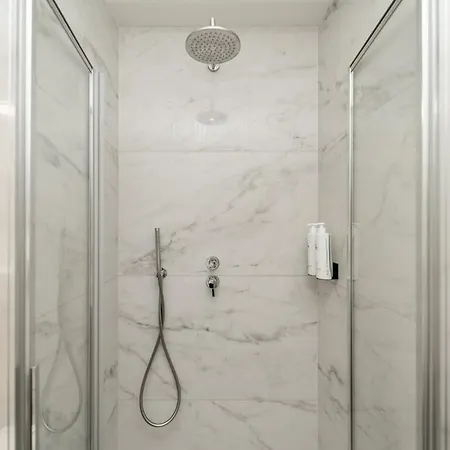 Immobiliarent Santa Sofia B Διαμέρισμα *