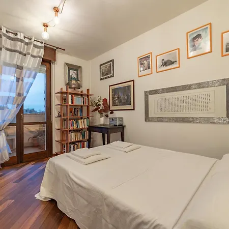 Apartament 5' From Bocconi With 2 Bedr And 2 Bathr Mediolan