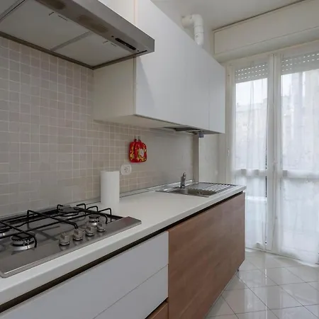 Xenia - 4 In Via Arbe 67 Apartman Milánó
