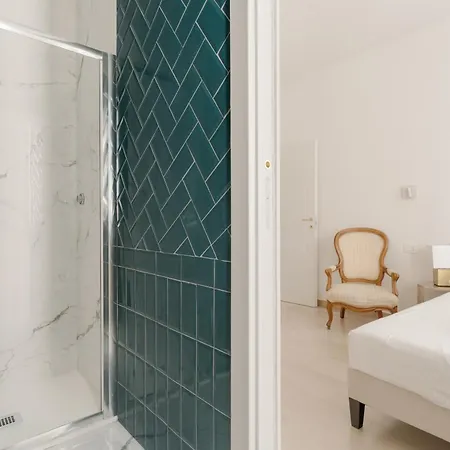 Guesthost - Cozy Balcony X6 Guastalla Apartman *