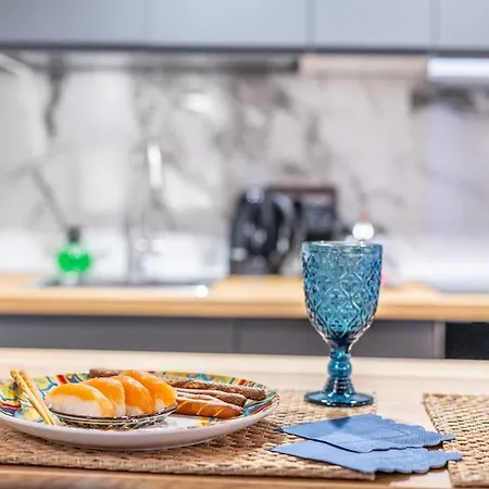 Downtown Luxury Sleeps 4, Crocetta, 8 Min From The Duomo * ميلان
