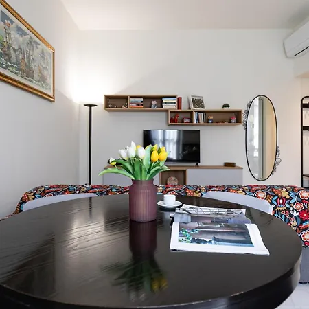 Apartman Italianway Comfort - Mezzofanti 9 *