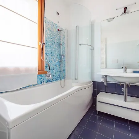Appartement Xenia - 2rooms In Via Spadolini 11b