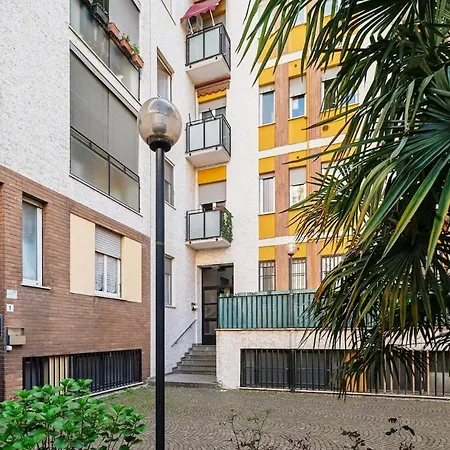 Toscanelli Bright Close To San Raffaele Hospital شقة