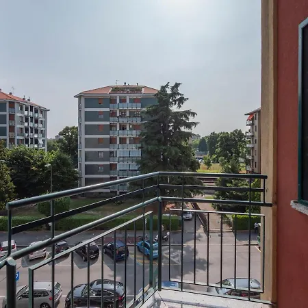 Xenia - In Viale Romolo 5