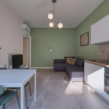Xenia - 3rooms In Via Massimo Gorki Milão