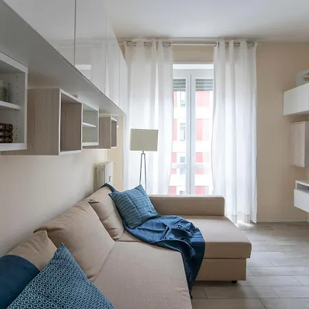 Apartman Arts At Scarlatti 31 *