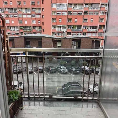 Self Check In Flat At 10m Linate & Duomo Via M4, Ac And High Speed Wifi *