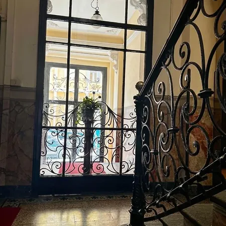 Elegante In Centro A * Milan