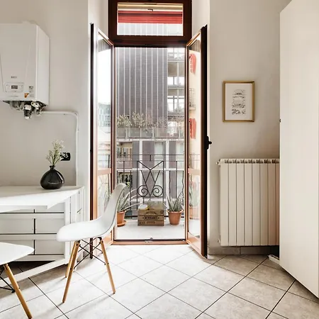 Hostmate - - Volturno - Isola ميلان