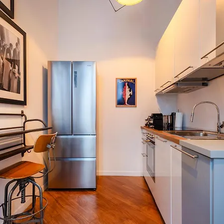 Intrho- Correnti Luxury Appartamento