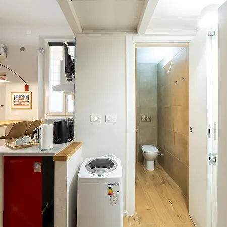 Superstay - Ticinese 50, Navigli & Duomo Lägenhet Milano