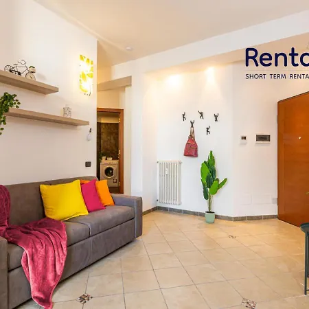 Apartamento Station Gateway Suite, 300 Meters From The Station Milão
