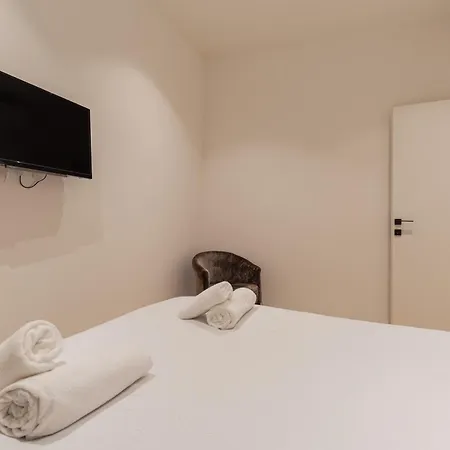 Apartament Guesthost - Stylish Flat X2 Casoretto *