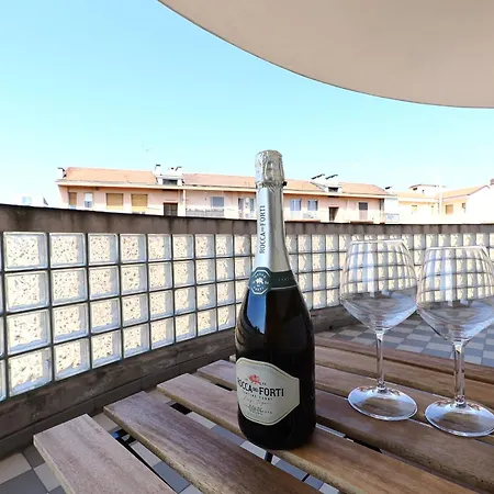 M4 Linate Modern Flat Terrace & Parking Milano