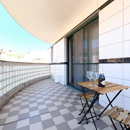 M4 Linate Modern Flat Terrace & Parking Lägenhet *