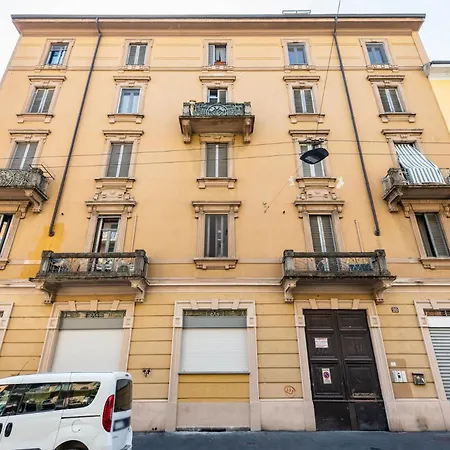 Santa Giulia Via Freikofel 20 Int 717 4 Pax Wi-fi Milano