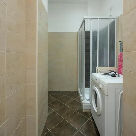 Appartement Xenia - 2 In Via Giovanni Prati 18 Milaan