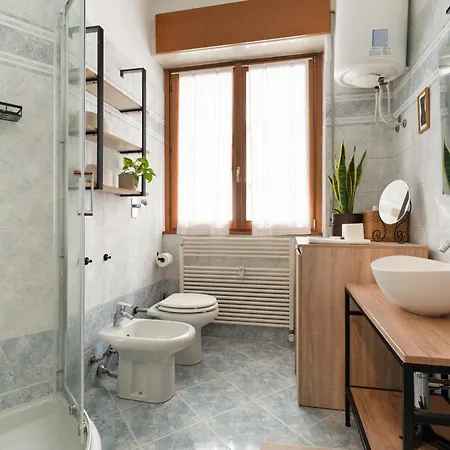 Guesthost - Modern Balcony Brenta Mm3 Appartement *