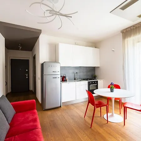 Red Elegance - Porta Venezia Milão