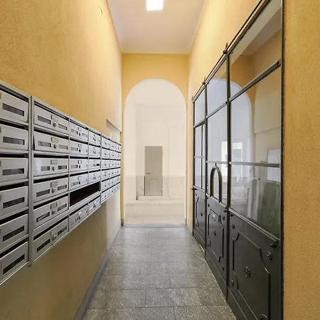 Appartement Contempora - Charming Mansarda - Porta Venezia & Buenos Aires *