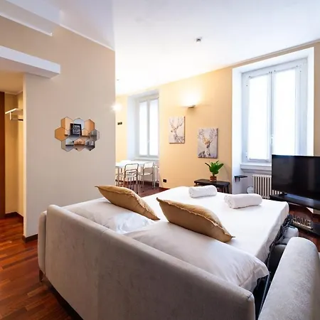 Διαμέρισμα Isola - Porta Nuova- Elegant 1bdr With Balcony