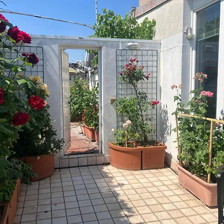 Your Prettiest Terrace Between Duomo And Stars Apartman Milánó