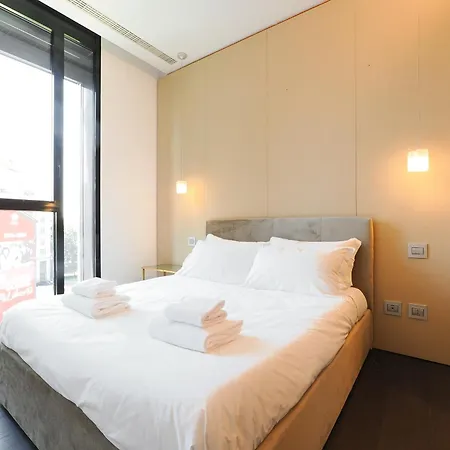 Torre Solea Premium شقة *