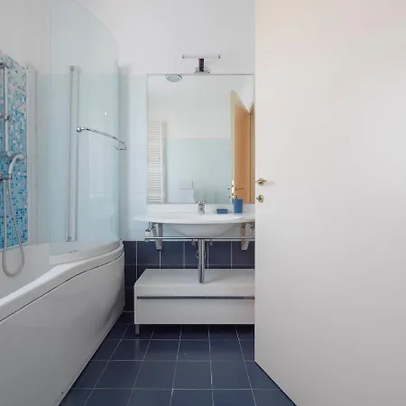Appartement Xenia - 2rooms In Via Spadolini 11b *