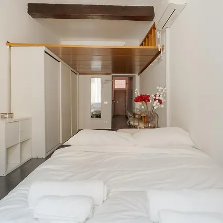Guesthost - Comfy Vetra Mm4 X2 * Mediolan