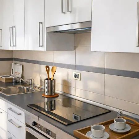 Apartamento Modern Floor In Porta Romana With Free Parking And Lift Milão