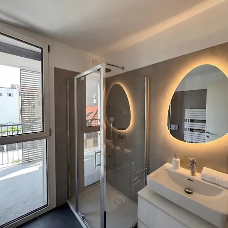Apartamento New Modern Flat 10 Min Duomo In A Quiet Area Milão