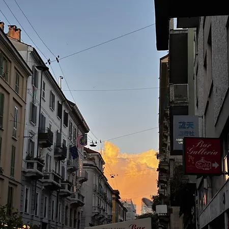 In Chinatown, Milan, Italy Apartamento *