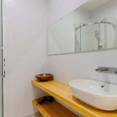Apartman Urban Nest Porta Venezia - Posto Auto Incluso *
