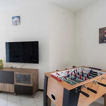 Foosball Lounge Niguarda Διαμέρισμα