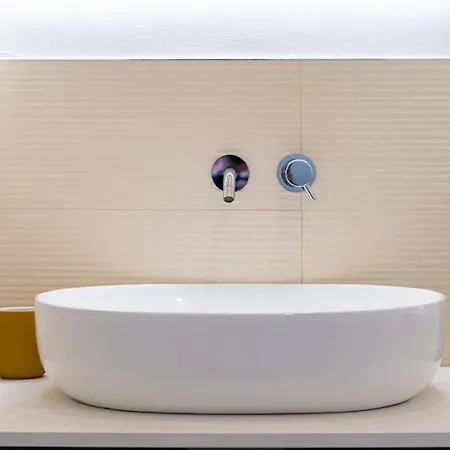 Apartamento Quiet And Modern Near Metro M1 *