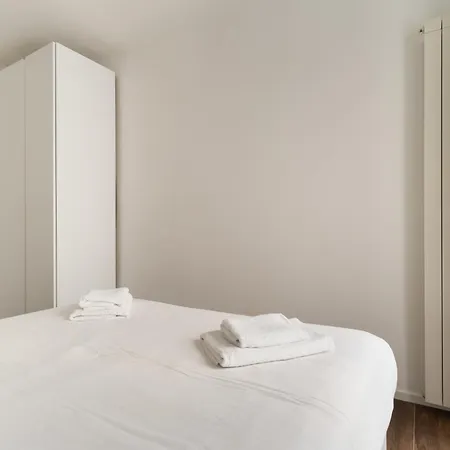 Porta Venezia-corso Buenos Aires - Moderno Trilocale Apartamento