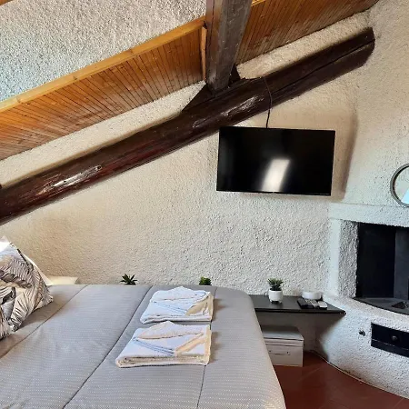 Porta Venezia One Bedroom Loft شقة ميلان
